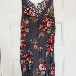 NWT Med Dark Grey Floral Romper Cape Juby